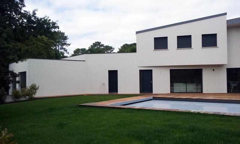 maison-toiture-zinc-terrasse-1